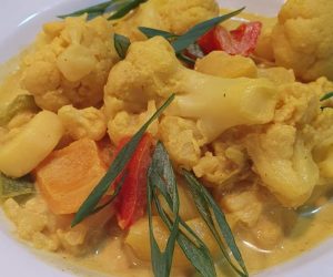 Blumenkohl-Curry mit Paprika